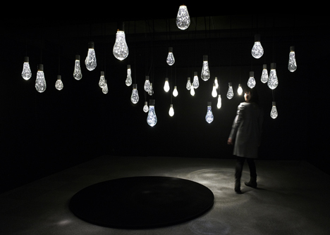 Water-Balloon-Room-by-Torafu-Architects_dezeen_3