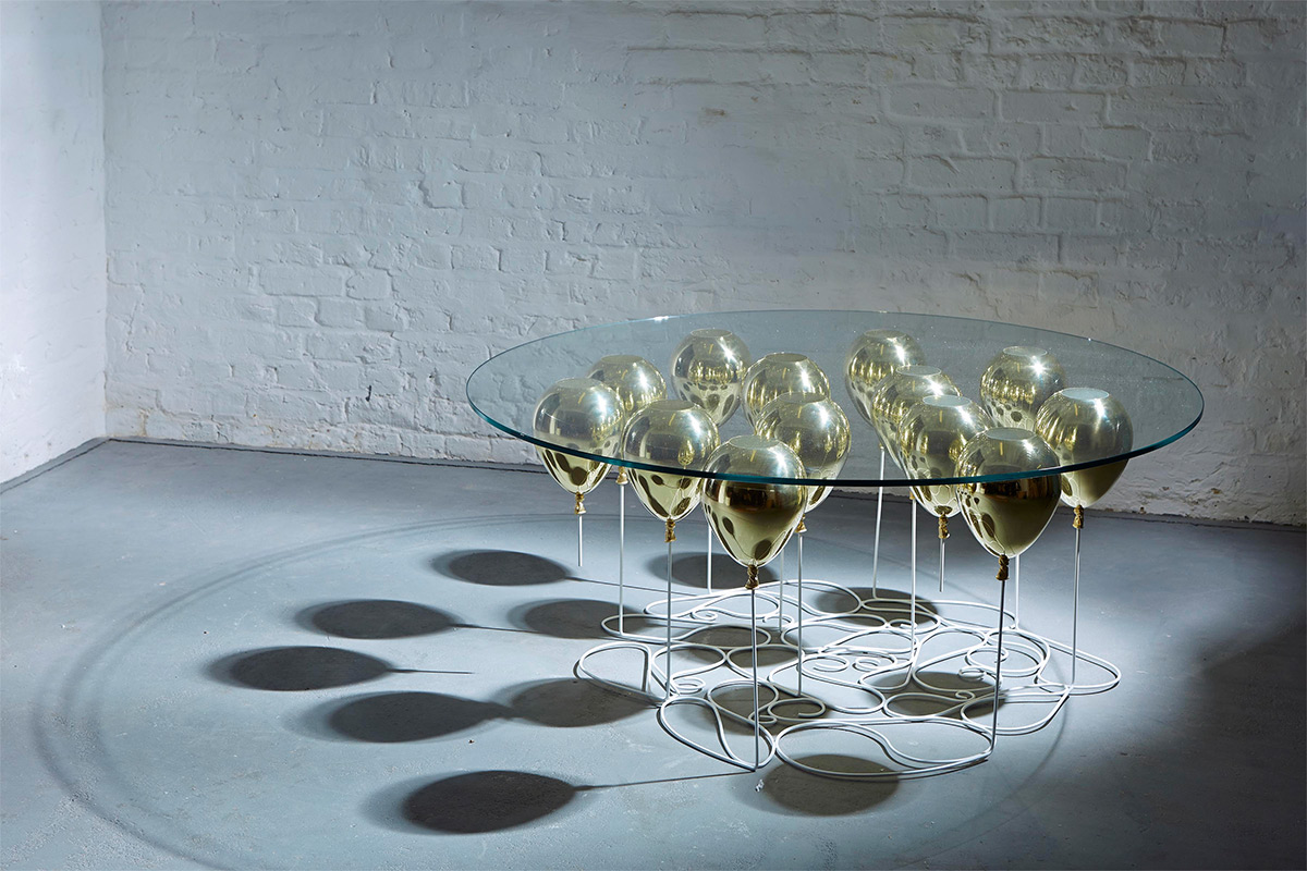 gold-table-2