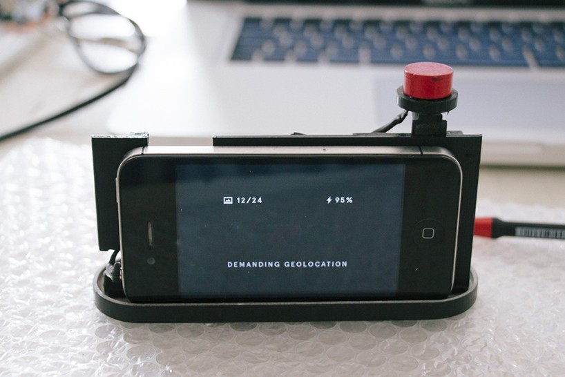 philipp-schmitt-camera-restricta-designboom-08-818x546